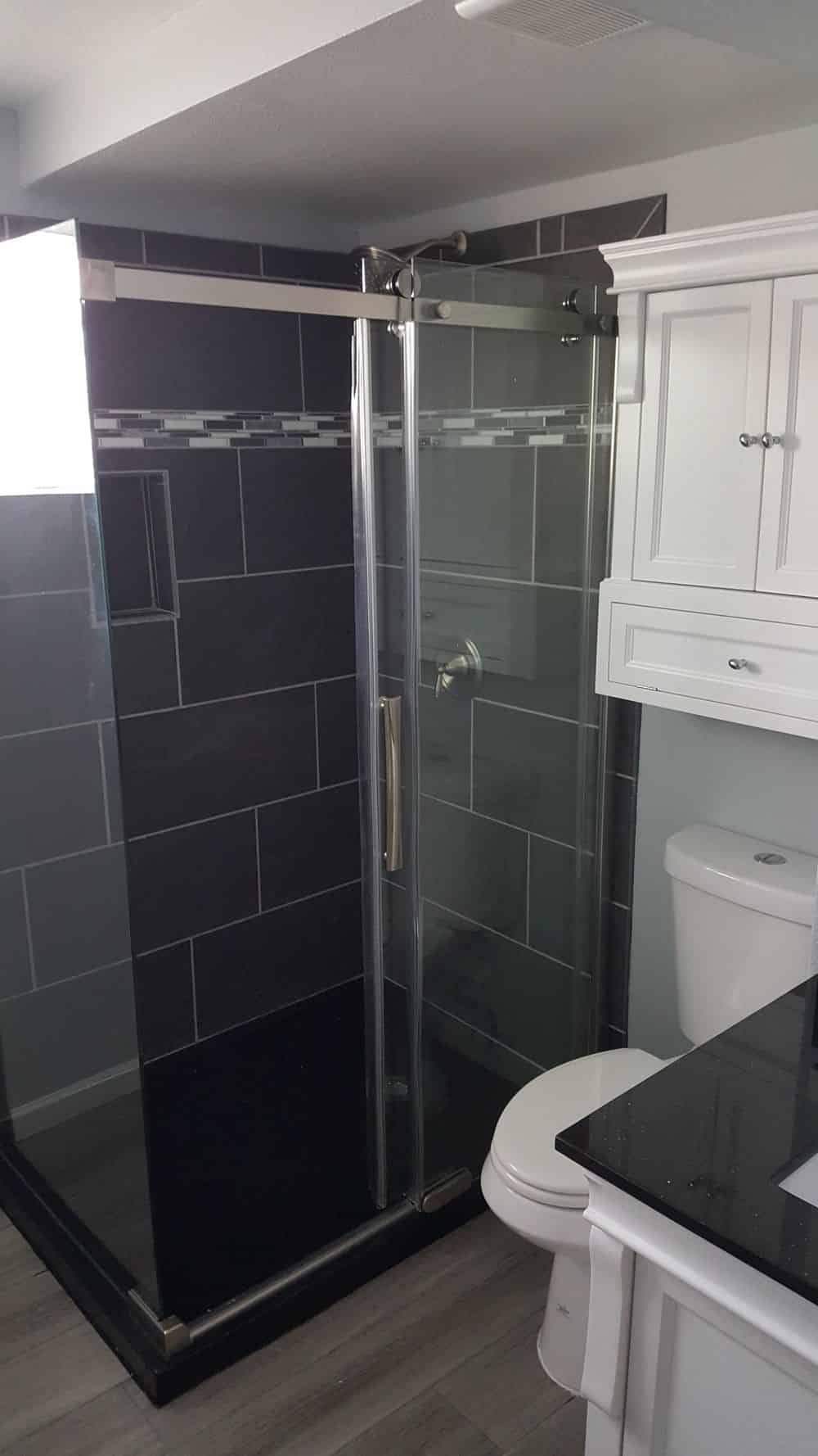 Bathroom Remodeling image