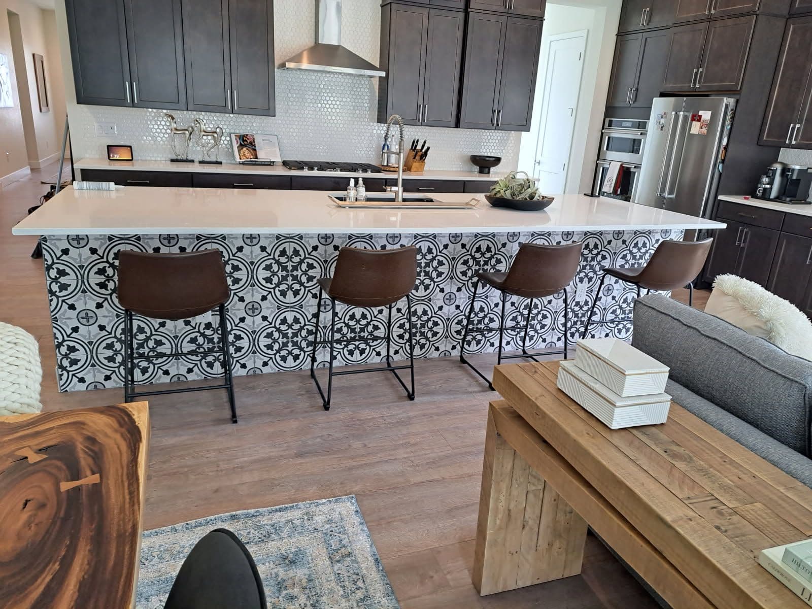 Modern Kitchen Transformation with Tiled Island image