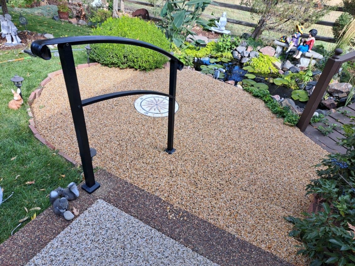 Gallery photos for Creating a Captivating Pebble Pathway with Compass Design: Image #1
