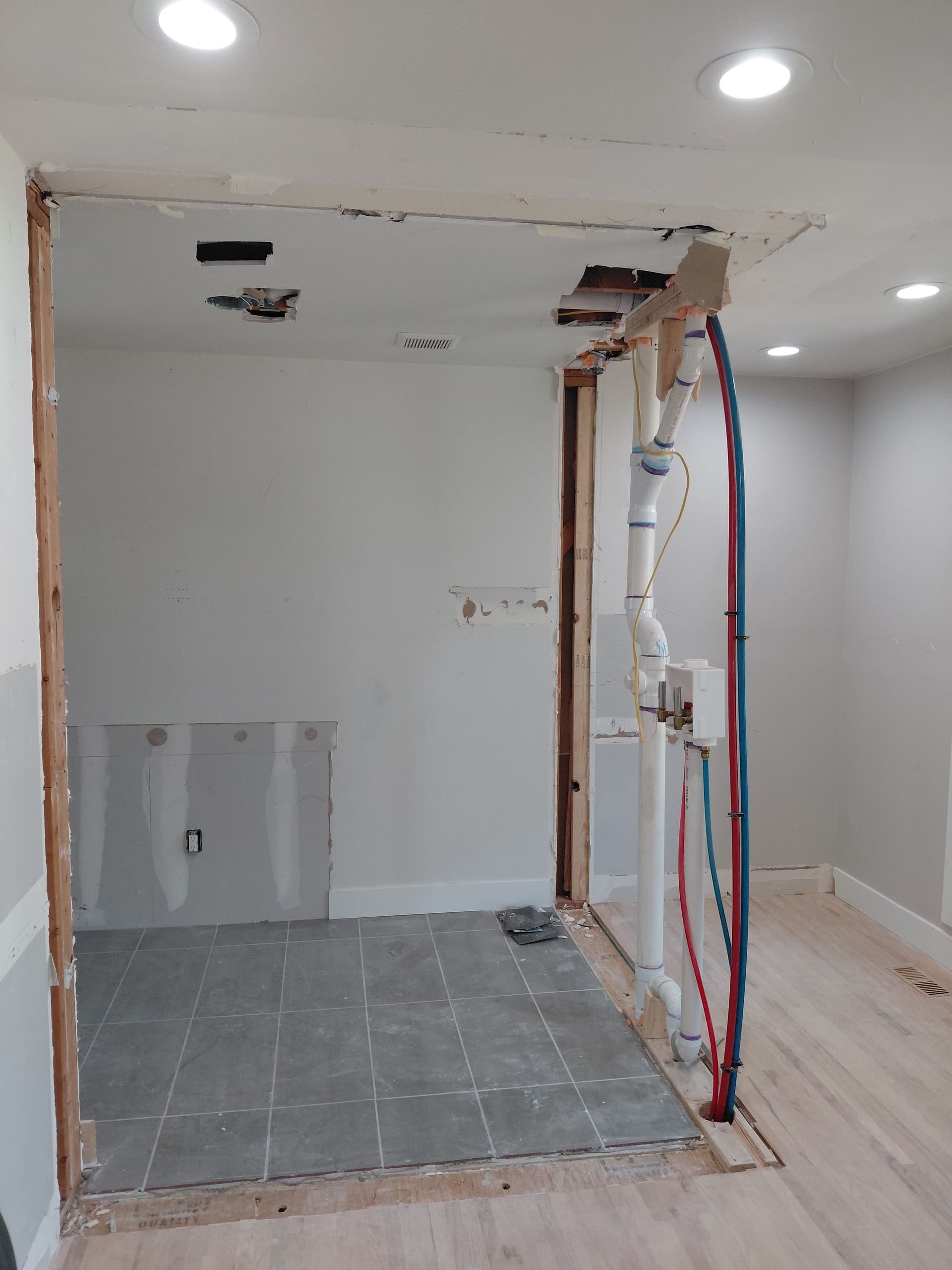 Gallery photos for Turning an Awkward Study Into a Real Working Office: Image #2